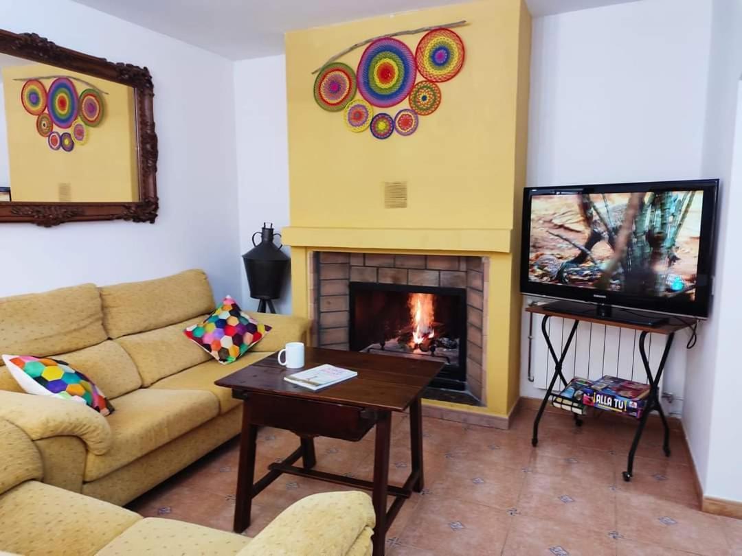 Pozo Alcón Vivienda Rural Belenヴィラ エクステリア 写真