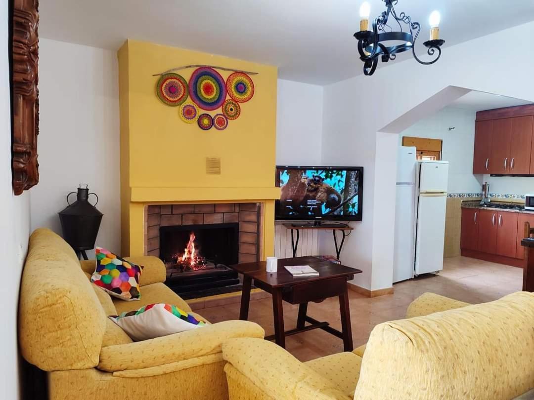 Pozo Alcón Vivienda Rural Belenヴィラ エクステリア 写真